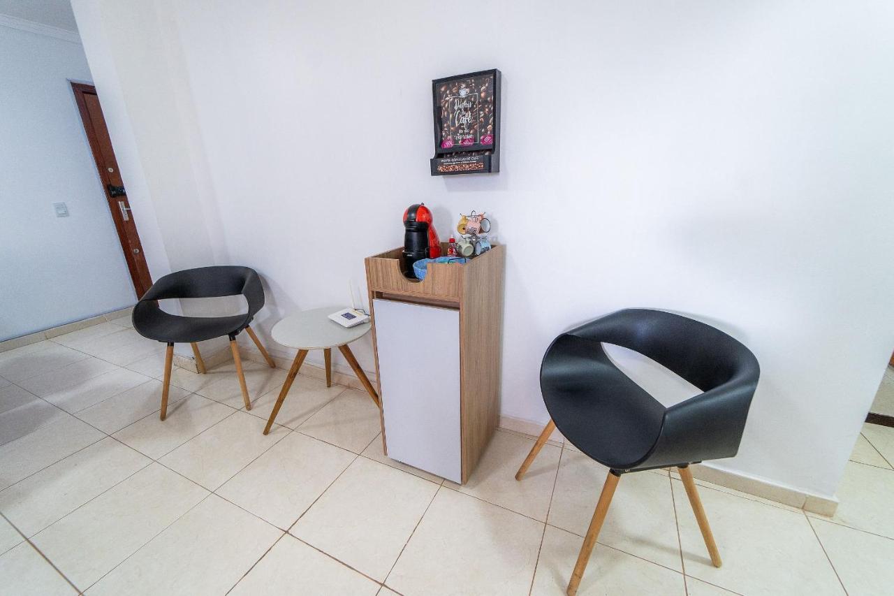 Ap 85M2 , 2Qts Com Suite , Estacionamento, Cozinha Completa , Wi-Fi 500Mb , Jr Catito Brezilya Dış mekan fotoğraf