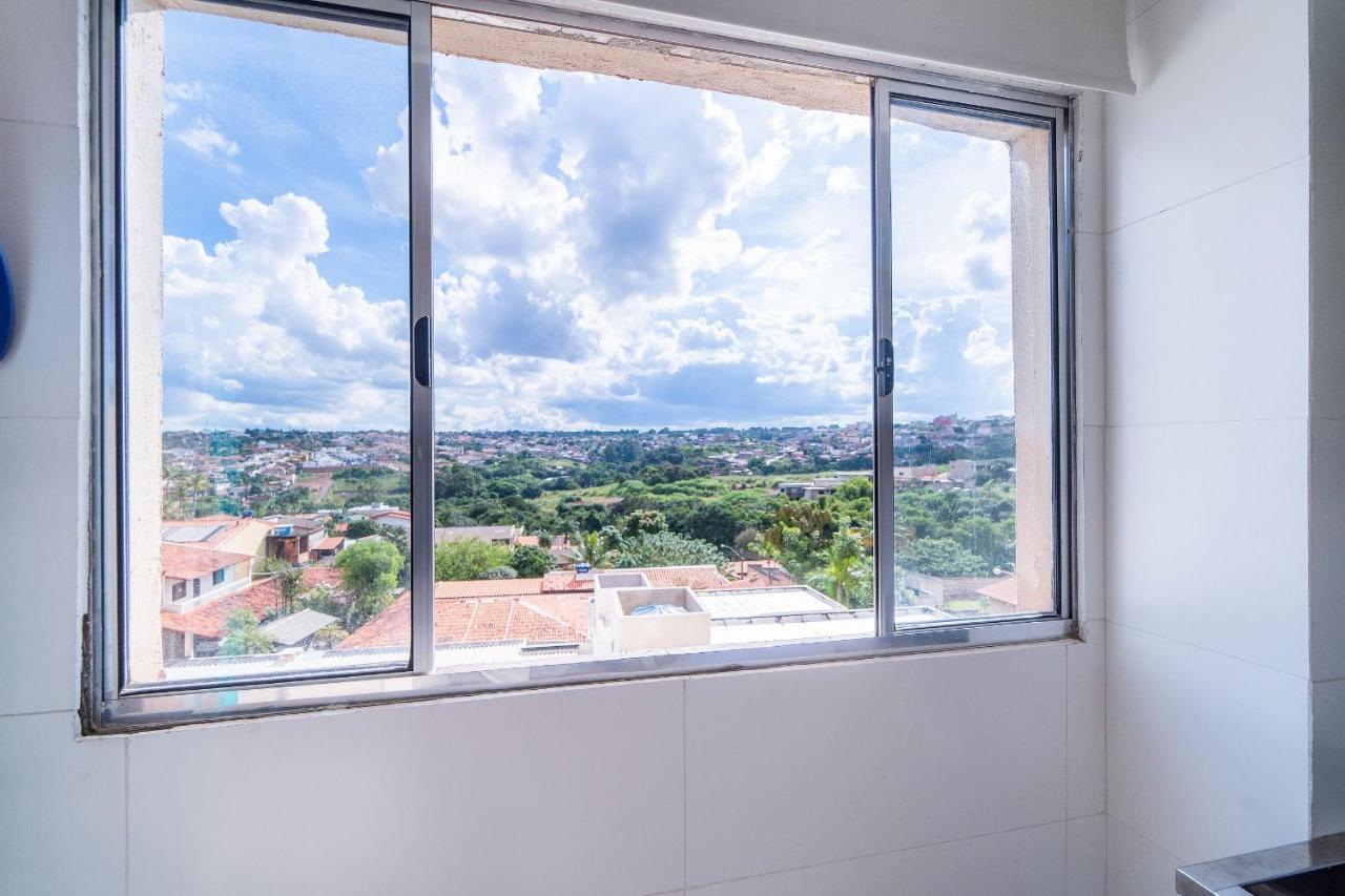 Ap 85M2 , 2Qts Com Suite , Estacionamento, Cozinha Completa , Wi-Fi 500Mb , Jr Catito Brezilya Dış mekan fotoğraf